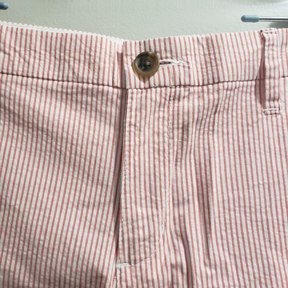 Old Navy "Every Day Short" High Waisted Pinstripe Chino Shorts, Size 8 NWOT - Picture 5 of 9